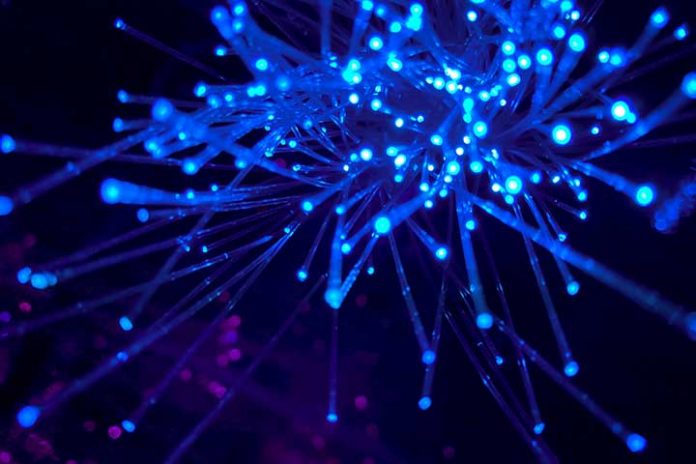 How-Does-Fiber-Optics-Work